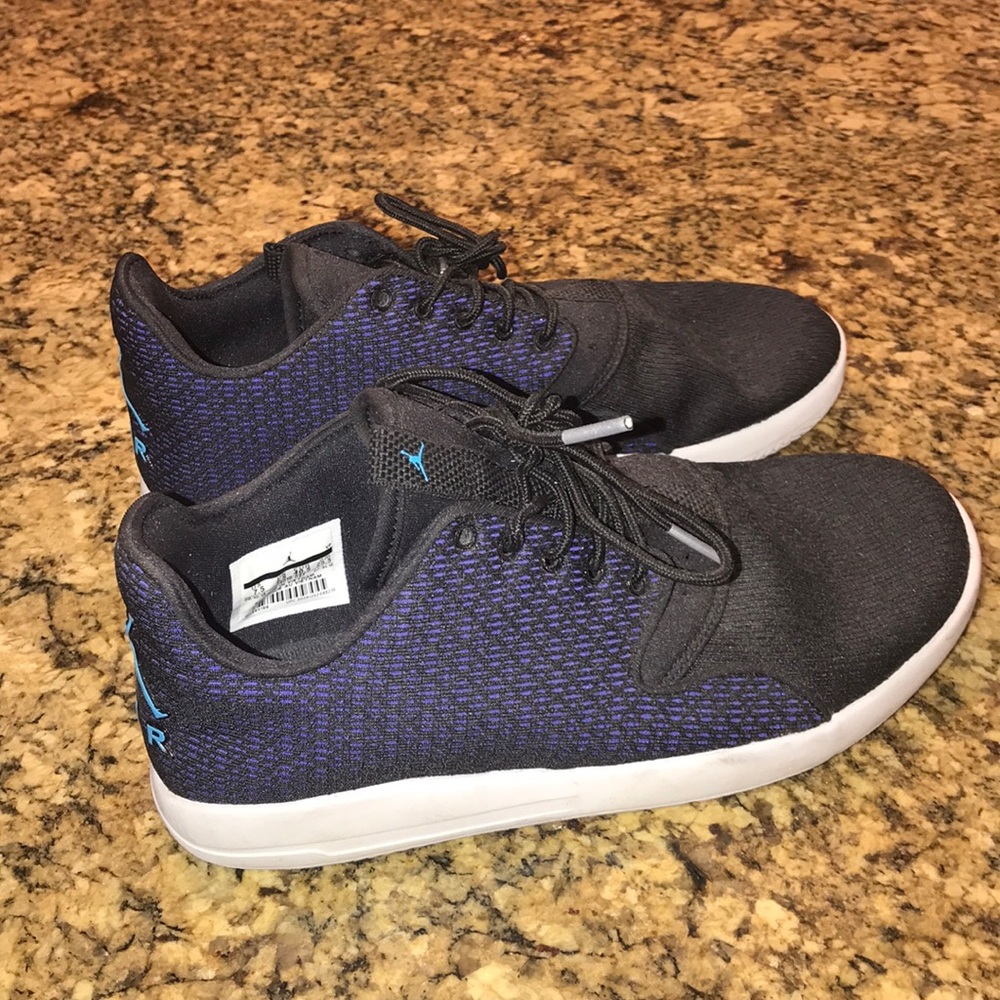 SUPER COOL JORDANS!!